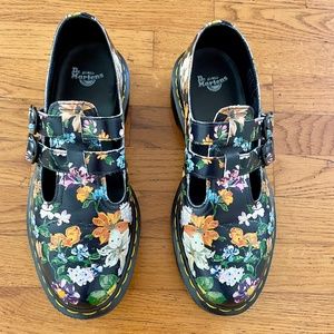 Dr. Martens Women's 8065 Darcy Floral Mary Jane Flat